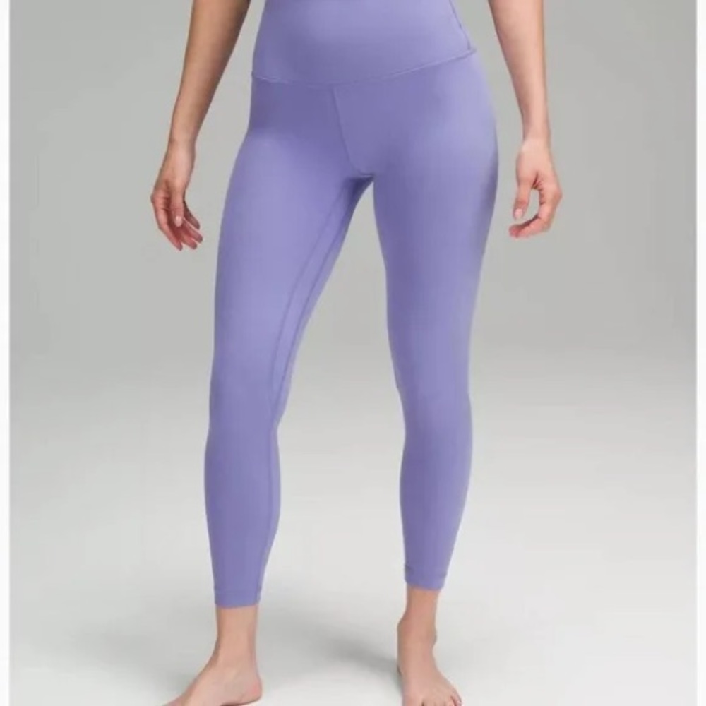 Lululemon Align High Rise size 4 lavender/lilac color 25 inch brand new
